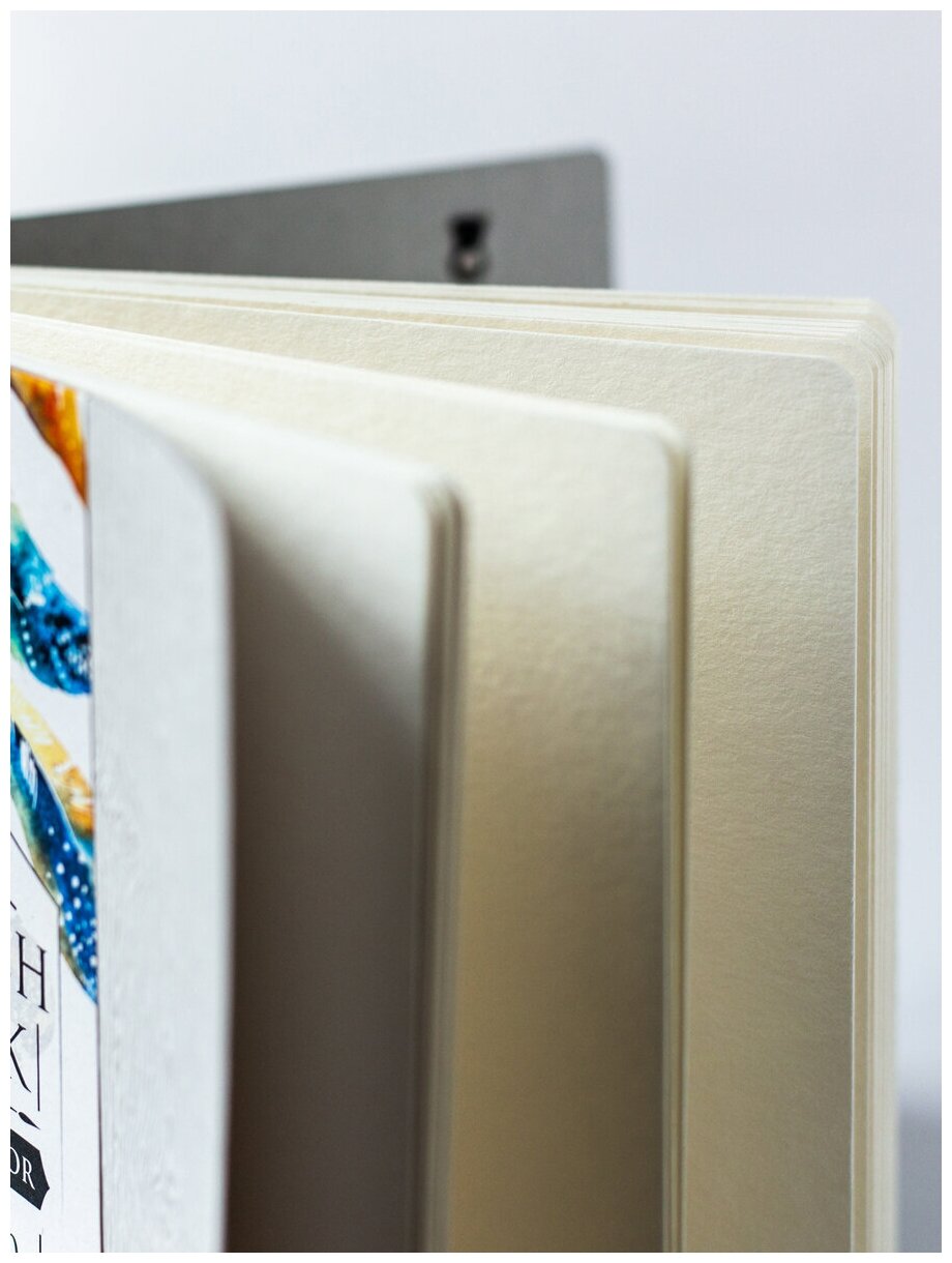 Скетчбук Малевичъ для акварели White Swan, серый, Torchon, 250 г/м, 16х16, 20л